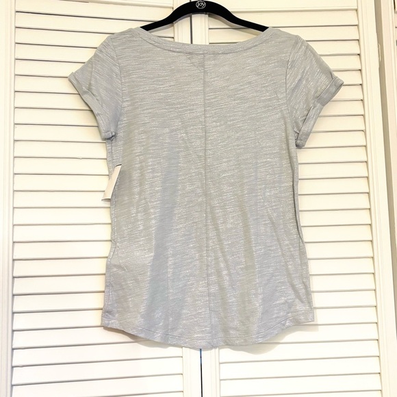 Banana Republic Gray Silver Metallic short Sleeve T-shirt Size XS NWT - Picture 2 of 5